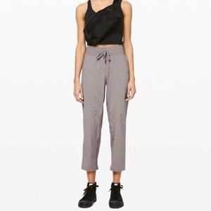 Lululemon dance studio 25" pant